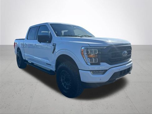 Used 2021 Ford F150 XLT w/ Equipment Group 302A High AWD/4WD image 5