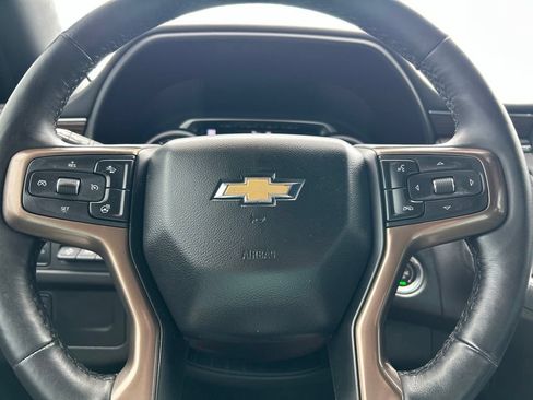 Used 2021 Chevrolet Suburban High Country RWD image 23