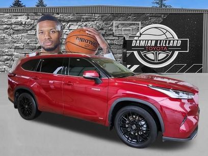 Certified 2021 Toyota Highlander Platinum