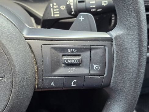 Used 2021 Nissan Rogue S FWD image 27