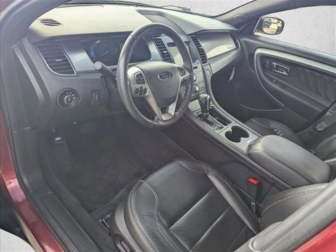 Used 2018 Ford Taurus SEL w/ Equipment Group 201A FWD image 9