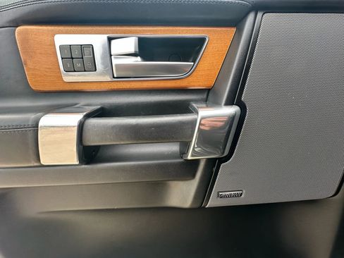 Used 2015 Land Rover LR4 HSE LUX image 34