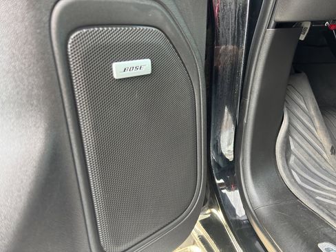 Used 2020 Chevrolet Silverado 1500 LTZ w/ LTZ Premium Package image 25