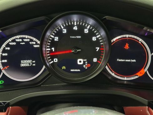 Used 2021 Porsche Cayenne S image 27