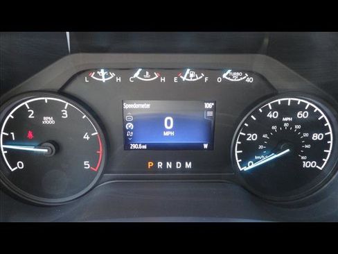 New 2025 Ford F550 4x4 Regular Cab Super Duty image 13