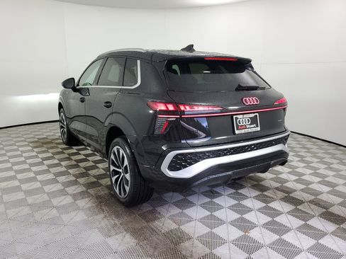 New 2026 Audi Q3 quattro 2.0T image 8