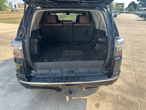 Used 2016 Toyota 4Runner Limited image 20