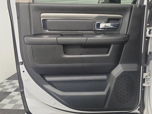 Used 2018 RAM 2500 Laramie w/ Sport Appearance Group AWD/4WD image 18