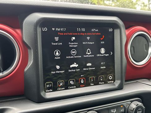 Used 2022 Jeep Gladiator Rubicon w/ LED Lighting Group AWD/4WD image 16