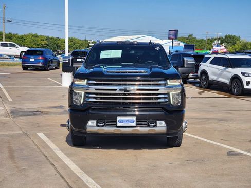 Used 2022 Chevrolet Silverado 3500 High Country w/ Safety Package II AWD/4WD image 2