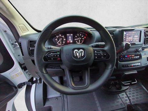 Used 2025 RAM ProMaster 2500 w/ Convenience Group FWD image 24