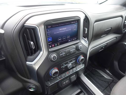 Used 2021 Chevrolet Silverado 1500 LT Trail Boss AWD/4WD image 20