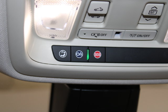 Used 2024 Cadillac XT5 Premium Luxury w/ LPO, Floor Liner Package AWD/4WD image 33