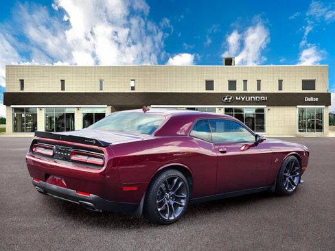 Used 2020 Dodge Challenger R/T Scat Pack w/ Shaker Package RWD image 3