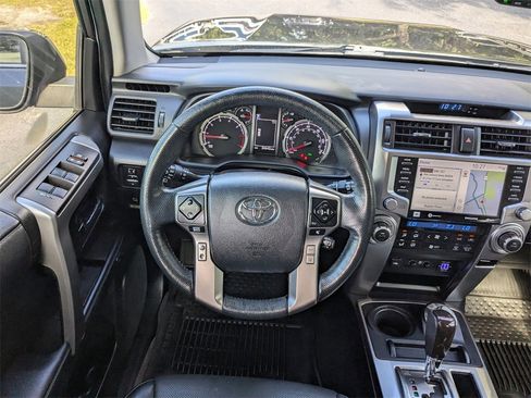 Used 2023 Toyota 4Runner Limited image 16