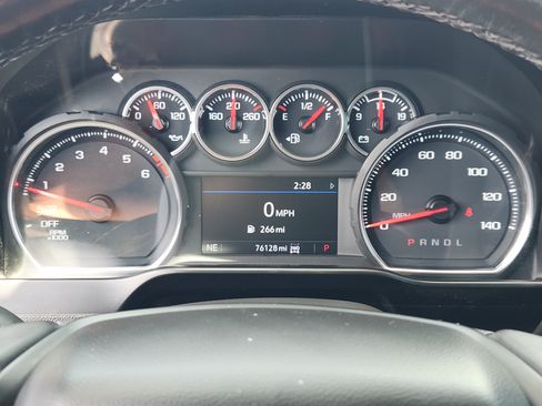 Used 2020 Chevrolet Silverado 1500 RST AWD/4WD image 17