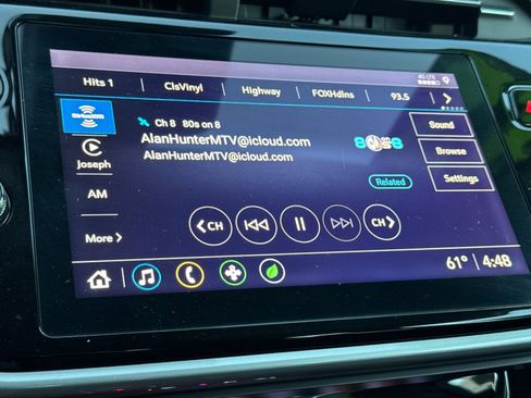 Used 2022 Chevrolet Bolt EUV LT image 18