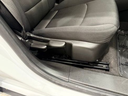 Used 2024 Chevrolet Malibu LT image 19