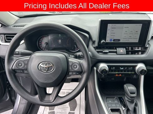 Used 2025 Toyota RAV4 XLE w/ Convenience Package FWD image 6