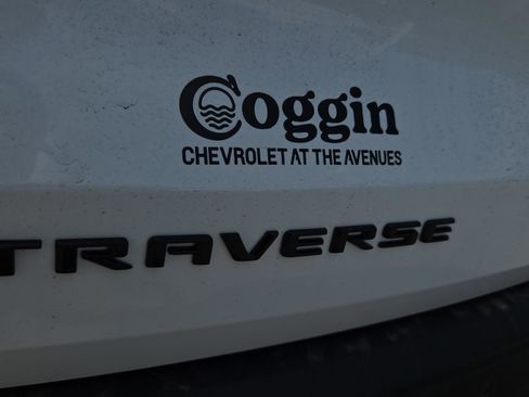New 2026 Chevrolet Traverse LT w/ Midnight/Sport Edition FWD image 31