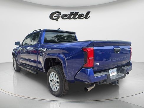 Used 2025 Toyota Tacoma SR5 RWD image 7