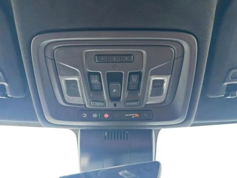 Used 2023 GMC Sierra 1500 Denali Ultimate image 27
