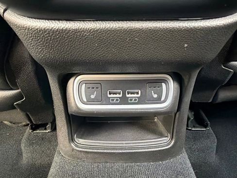 Used 2023 Alfa Romeo Stelvio Estrema AWD/4WD image 22