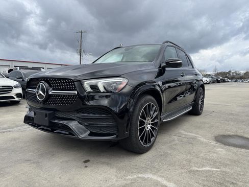 Used 2023 Mercedes-Benz GLE 350 w/ AMG Line Exterior image 3