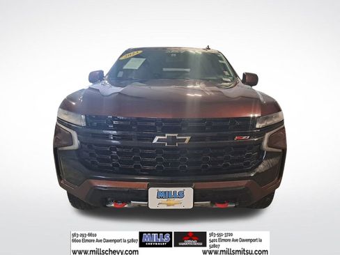 Used 2023 Chevrolet Suburban Z71 image 2