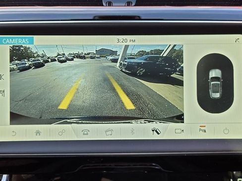 Used 2020 Jaguar F-PACE Premium image 24