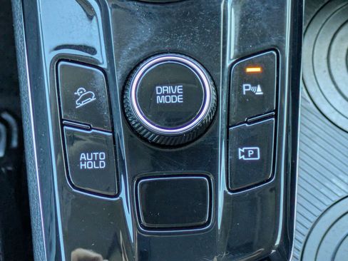 Certified 2025 Kia Sportage LX FWD image 26