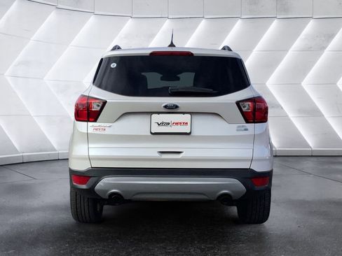 Used 2019 Ford Escape SEL image 5