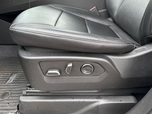 Used 2021 Cadillac Escalade Luxury AWD/4WD image 42