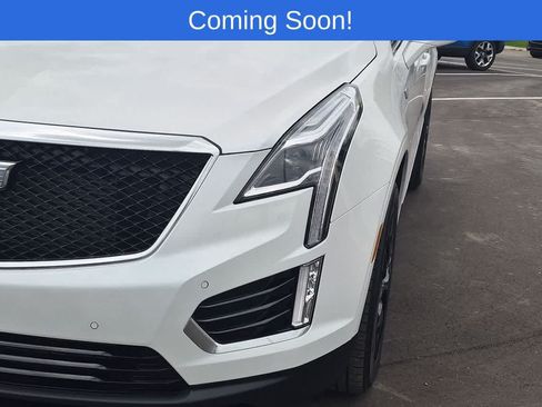 Used 2023 Cadillac XT5 Sportv w/ LPO, Floor Liner Package AWD/4WD image 10