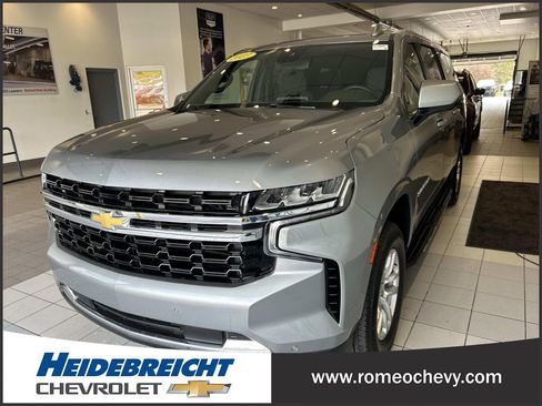 Used 2023 Chevrolet Suburban LS AWD/4WD image 6