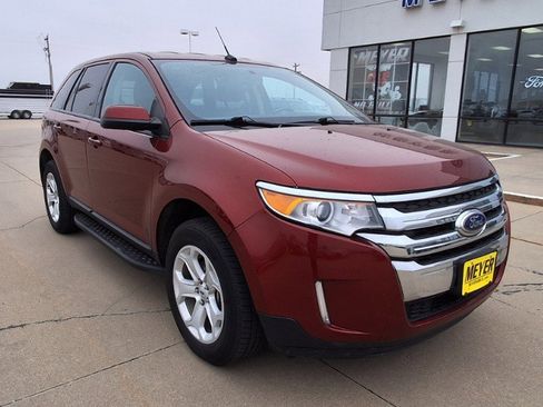 Used 2014 Ford Edge SEL w/ Equipment Group 205A image 2