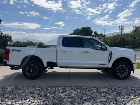 Used 2024 Ford F350 Platinum AWD/4WD image 6