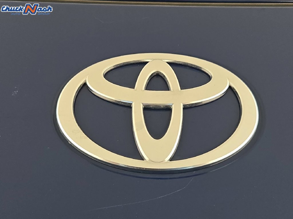 Used 2026 Toyota Camry SE FWD image 21