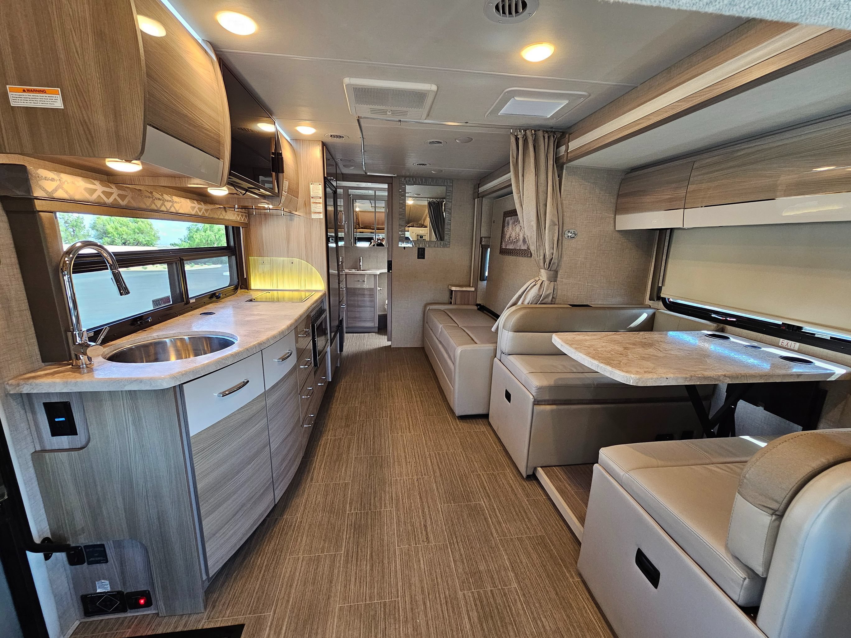 Used 2022 Mercedes-Benz Sprinter 3500 w/ Acoustic Package image 32