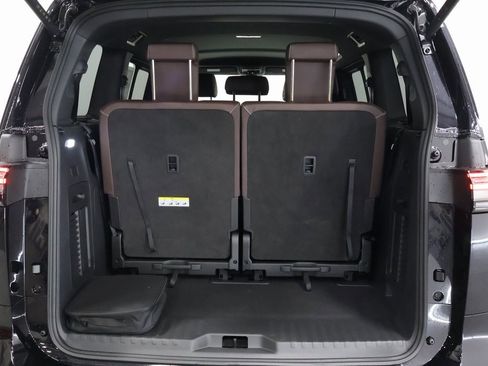 New 2025 Volkswagen ID. Buzz Pro S image 28