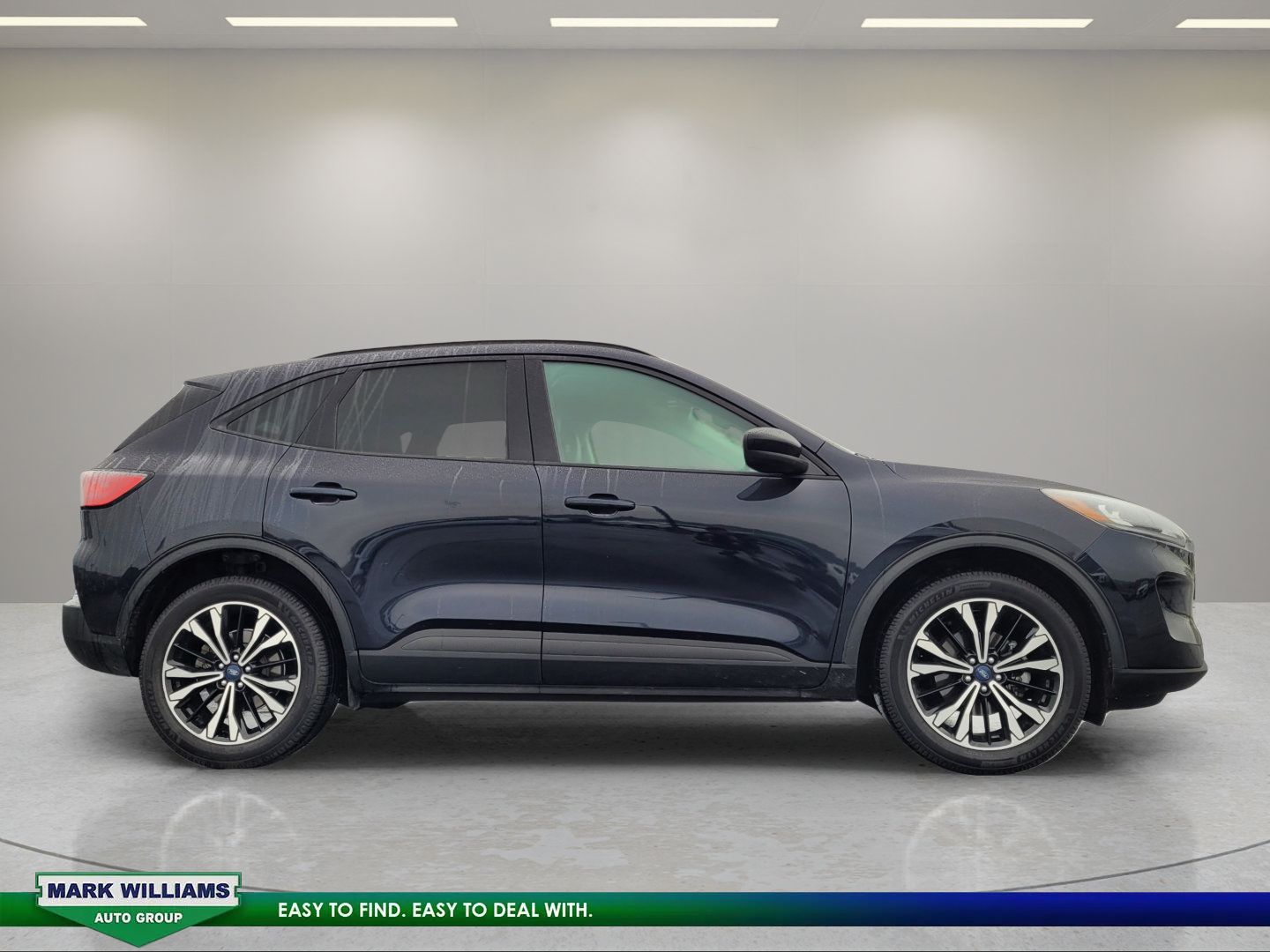 Used 2021 Ford Escape SEL w/ SEL Stealth AWD Package image 2