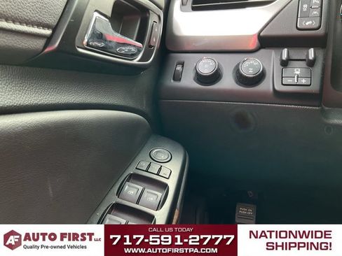 Used 2019 Chevrolet Tahoe LT AWD/4WD image 17