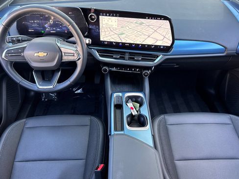 Used 2024 Chevrolet Equinox EV LT FWD image 14