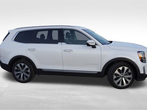 Used 2020 Kia Telluride S image 2