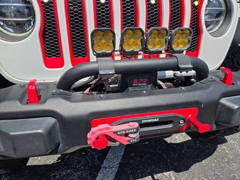 Used 2022 Jeep Wrangler Unlimited Rubicon w/ LED Lighting Group image 19