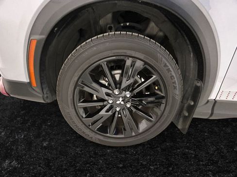 Used 2023 Mitsubishi Eclipse Cross LE AWD/4WD image 27