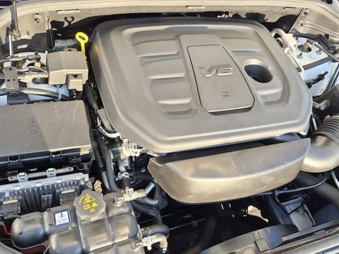 Used 2019 Jeep Grand Cherokee Overland image 21