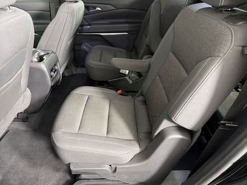 Certified 2024 Chevrolet Traverse LT image 39
