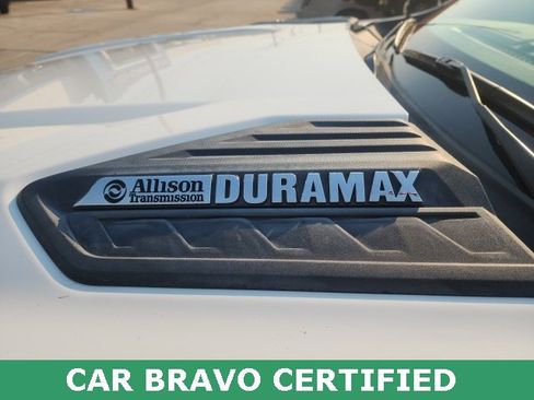 Used 2020 Chevrolet Silverado 2500 LTZ w/ LTZ Plus Package image 11