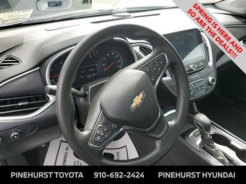 Used 2024 Chevrolet Malibu LT image 8